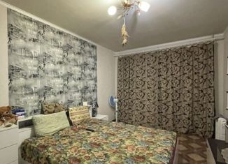 Продам однокомнатную квартиру, 34 м2, Серпухов, Дальняя улица, 8