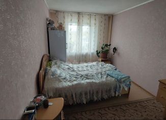 Трехкомнатная квартира на продажу, 64 м2, Кемеровская область, улица Радищева, 15