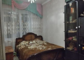 Сдача в аренду четырехкомнатной квартиры, 65 м2, Самарская область, улица Суворова, 6