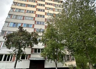 Сдается в аренду 1-комнатная квартира, 34 м2, Санкт-Петербург, улица Генерала Симоняка, 13, муниципальный округ Ульянка