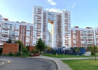 Продаю 2-ком. квартиру, 75.7 м2, Москва, Мосфильмовская улица, 53, ЖК Мичуринский