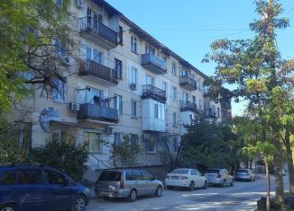 Продам 2-комнатную квартиру, 43 м2, Севастополь, улица Яна Гамарника, 4