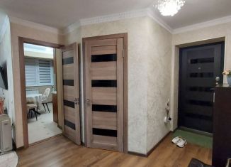 Продается 2-ком. квартира, 45 м2, Нальчик, улица Ватутина, 13