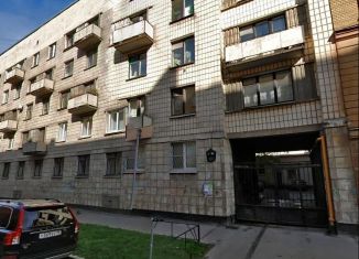 Продается однокомнатная квартира, 32 м2, Санкт-Петербург, Лахтинская улица, 21, метро Петроградская