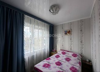 Продаю 3-комнатную квартиру, 59 м2, Астраханская область, улица Валерии Барсовой, 4