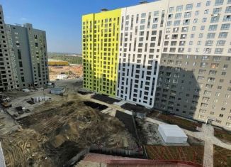 Продаю 2-ком. квартиру, 40 м2, Курск, улица Энгельса, 115А/3