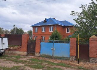 Продам коттедж, 300 м2, Ростовская область, переулок Кожанова, 1А