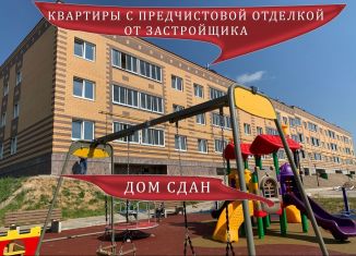 Продажа 3-ком. квартиры, 60 м2, Калуга, Советская улица, 182к1, ЖК СолнцеГрад