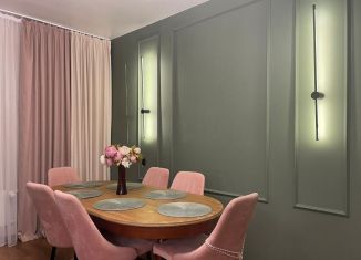 Продам 3-комнатную квартиру, 80 м2, Санкт-Петербург, Муринская дорога, 68к2, ЖК Новая Охта