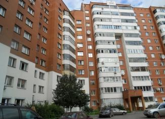 Продается трехкомнатная квартира, 77.7 м2, Екатеринбург, Родонитовая улица, 12, Родонитовая улица