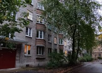 Продам 1-комнатную квартиру, 32 м2, Санкт-Петербург, улица Курчатова, 6к6, улица Курчатова