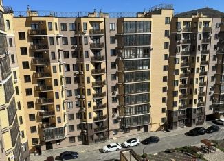 Продается 2-комнатная квартира, 71 м2, Пятигорск, улица Адмиральского, 1А, ЖК Престижный