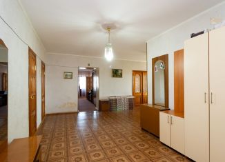 Продам четырехкомнатную квартиру, 170.2 м2, Краснодар, улица Димитрова, 144, улица Димитрова