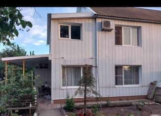 Продаю дом, 67.5 м2, Камызяк, площадь Павших Борцов