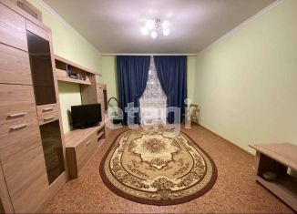 Продам двухкомнатную квартиру, 66.2 м2, Тюменская область, улица Созидателей, 7