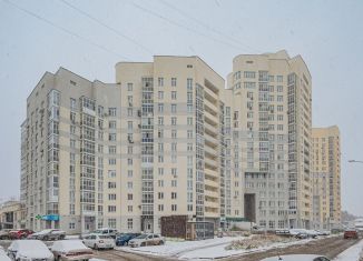 Продажа 2-комнатной квартиры, 82.4 м2, Екатеринбург, улица Чкалова, 124, улица Чкалова