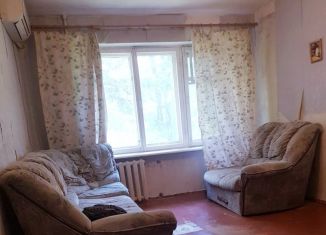 Продажа однокомнатной квартиры, 35 м2, Новочеркасск, Баклановский проспект, 160
