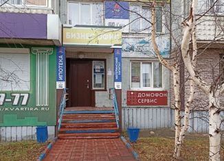 Сдаю в аренду офис, 14 м2, Усть-Илимск, проспект Мира, 2