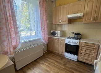 Сдача в аренду 1-ком. квартиры, 30 м2, Советск, улица А. Толстого, 21В