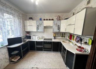 Продается трехкомнатная квартира, 75 м2, Москва, Зеленоград, к1509