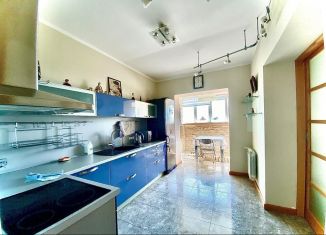 Продаю 1-ком. квартиру, 52 м2, Сочи, улица Яна Фабрициуса, 2/4А, микрорайон Яна Фабрициуса