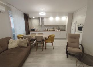 Продам 3-комнатную квартиру, 83.1 м2, Курск, Центральный округ, улица Бойцов 9-й Дивизии, 185Ж