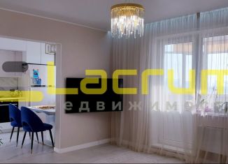 Продаю 3-комнатную квартиру, 105 м2, Красноярский край, улица Алексеева, 115