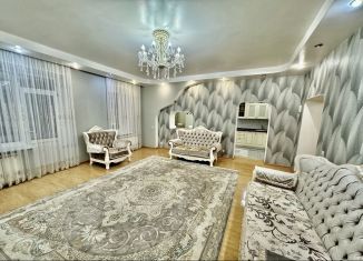 Продам 4-комнатную квартиру, 130 м2, Иркутская область, Байкальская улица, 248