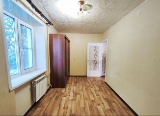 2-ком. квартира на продажу, 42 м2, Каменск-Шахтинский, улица Гагарина, 3