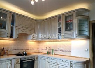 Продам 2-ком. квартиру, 57 м2, Мытищи, Трудовая улица, 22