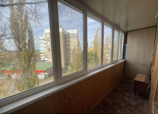 Продается трехкомнатная квартира, 70 м2, Республика Башкортостан, Ленинградская улица, 85