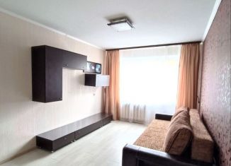 Сдам в аренду 1-ком. квартиру, 35.9 м2, Псковская область, улица Труда