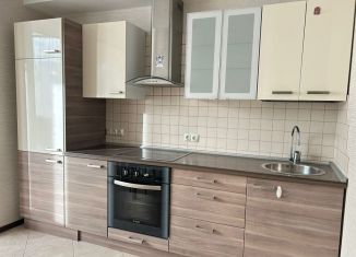 Продам 1-комнатную квартиру, 51.5 м2, Республика Башкортостан, улица Гафури, 54