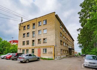 Продам комнату, 18.5 м2, Екатеринбург, проспект Космонавтов, 101, метро Проспект Космонавтов