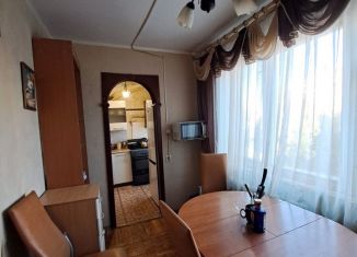 Сдаю трехкомнатную квартиру, 58 м2, Кингисепп, улица Воровского, 38