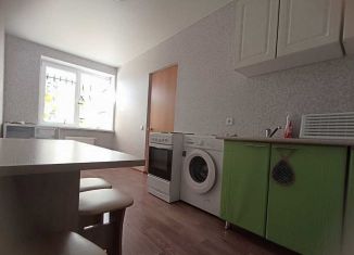 Сдается 1-ком. квартира, 34 м2, Крымск, Линейная улица, 4В