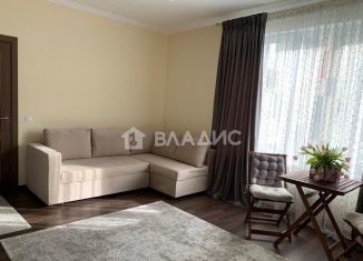 Продам 1-комнатную квартиру, 52 м2, Москва, Митинская улица, 28к3