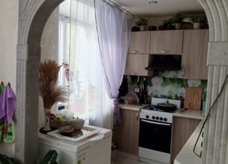 Продаю 4-комнатную квартиру, 60.8 м2, Менделеевск, Юбилейная улица, 1