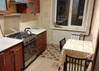 Сдача в аренду трехкомнатной квартиры, 61.5 м2, Ступино, улица Андропова, 60к2