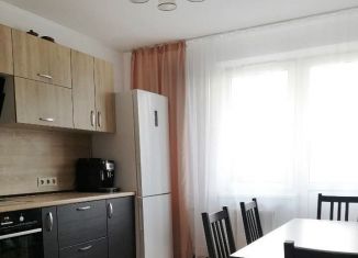 Продаю 2-ком. квартиру, 54 м2, Ростов-на-Дону, улица Петренко, 26