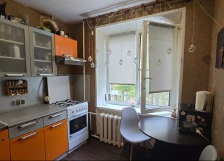 2-ком. квартира на продажу, 42.9 м2, Кириши, проспект Героев, 23