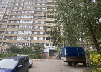 Трехкомнатная квартира на продажу, 60.6 м2, Тольятти, улица Маршала Жукова, 46