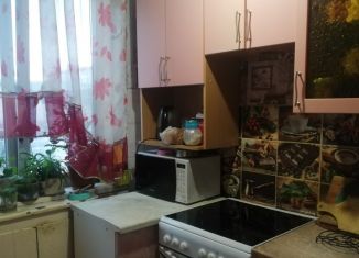 Продажа 3-ком. квартиры, 62 м2, Кемеровская область, Кузнецкая улица, 22