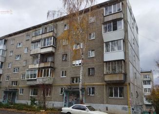 1-ком. квартира на продажу, 27 м2, Свердловская область, улица Металлургов, 12