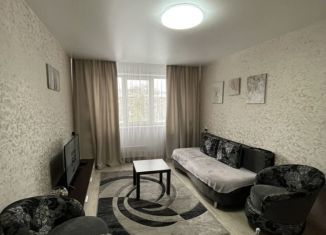 Продается 4-комнатная квартира, 82 м2, Новокузнецк, улица Тореза, 105