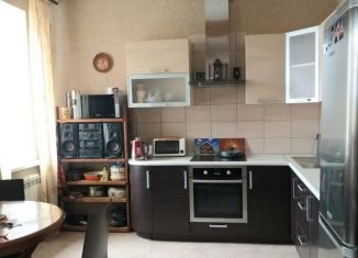 1-ком. квартира в аренду, 55 м2, Новосибирск, улица Кирова, 27с2