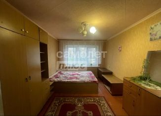 Сдаю 1-ком. квартиру, 30 м2, Воскресенск, улица Калинина, 56