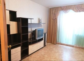 Сдам 2-комнатную квартиру, 56 м2, Копейск, улица Короленко, 4