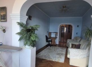 Сдается трехкомнатная квартира, 95 м2, Краснодарский край, Санаторная улица, 21