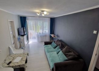 Сдается 3-комнатная квартира, 45 м2, Люберцы, Октябрьский проспект, 380Т